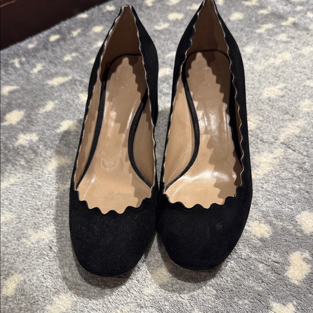 Chloe Black Scalloped Flats